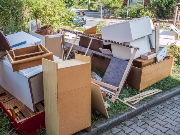 Best Yard Waste Removal  in Centerville, IN